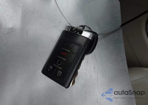 2010 Cadillac Dts Luxury Collection z USA, uszkodzony, nr VIN 1G6KD5EY3AU100745